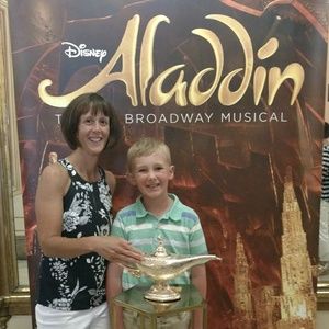 Meet your Posher, Jen